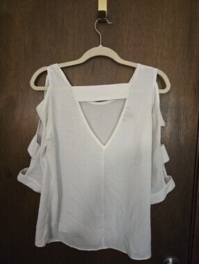 A. Byer White Sheer Cold-Shoulder V-Neck Blouse Strappy Medium